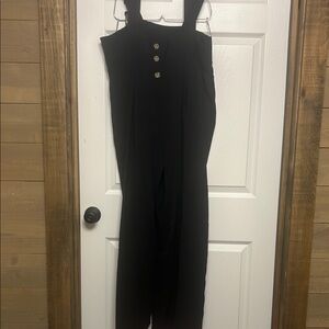 SHEIN Black Button-Detail Jumpsuit 💥